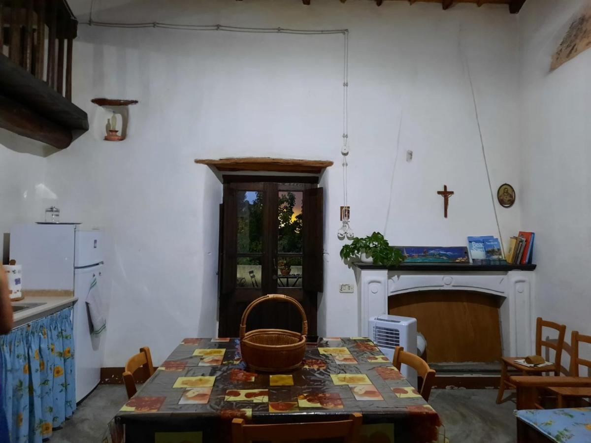 Domo Sedda Villa Galtelli Exterior photo